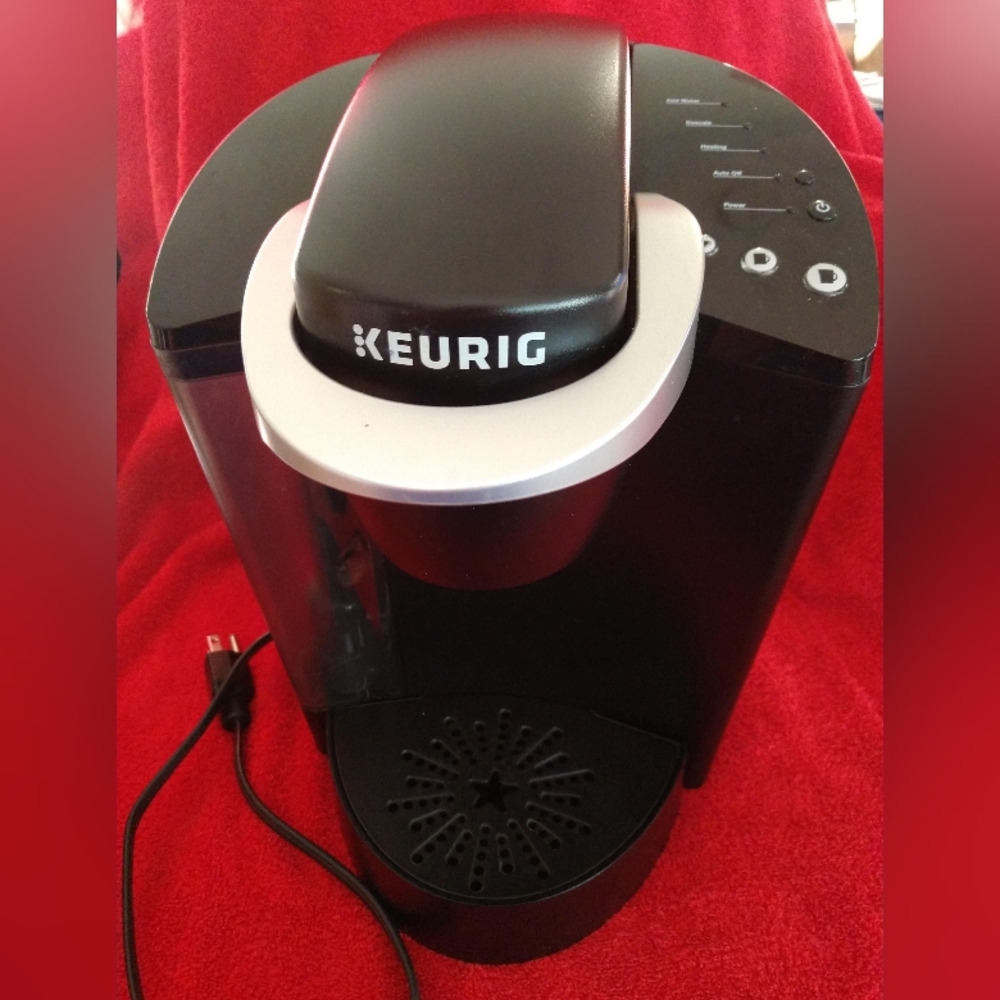 Used, but clean Keurig, full size